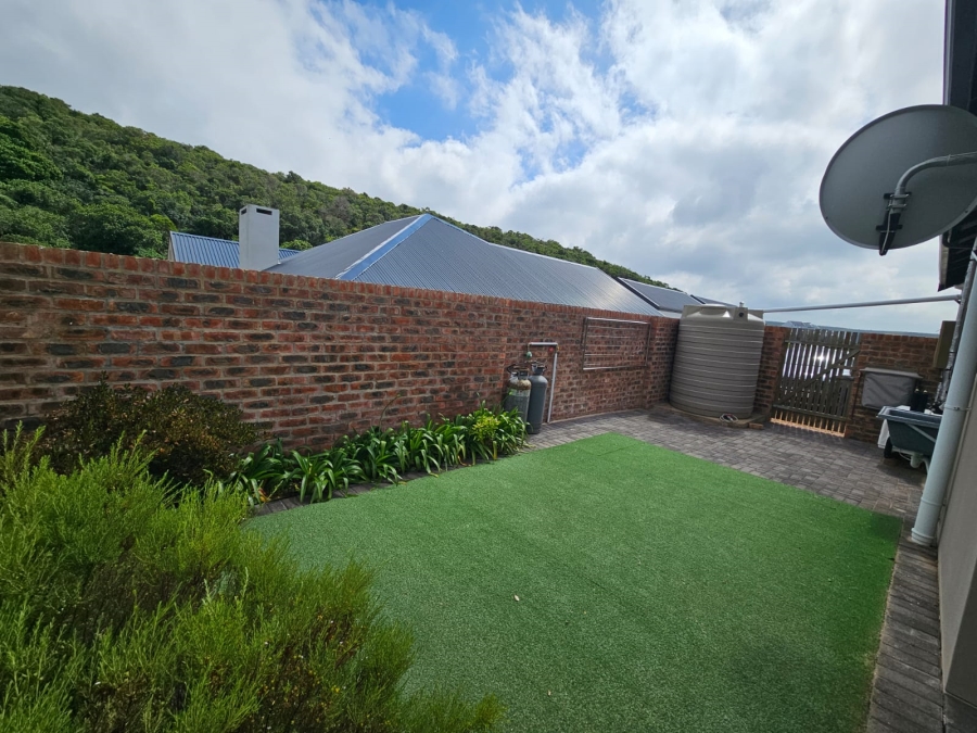 2 Bedroom Property for Sale in Stilbaai Wes Western Cape